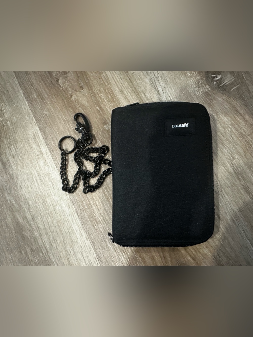 Pacsafe compact travel wallet organizer with  Pacsafe® Wallet securing chain
